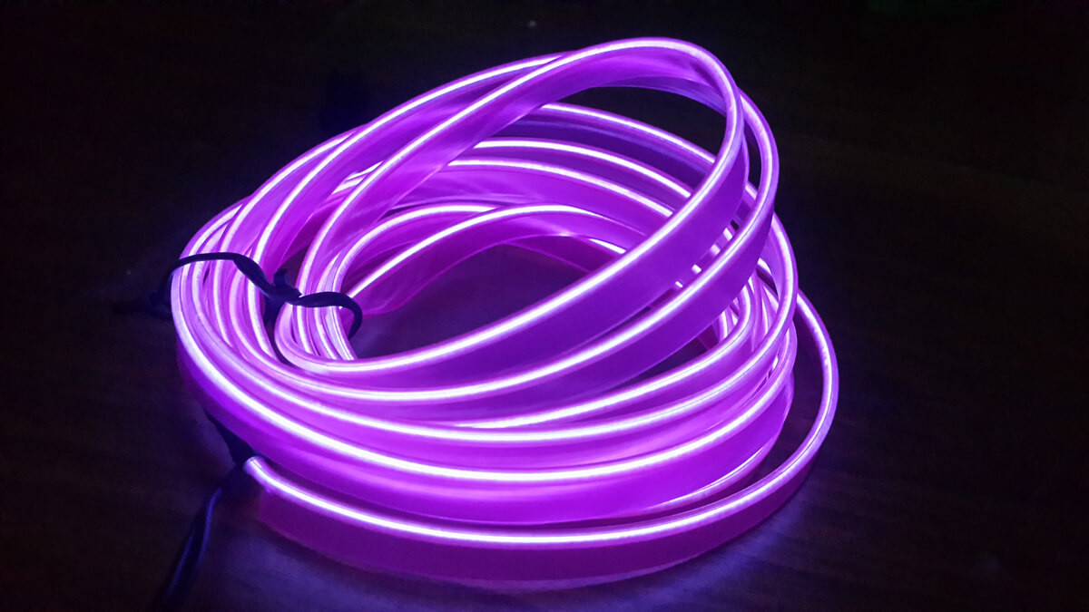 Striscia LED Decorativa Viola Super Sottile per Interno Auto Lunga